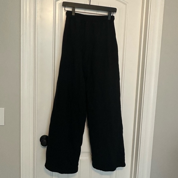 Perfect White Tee Rosanna Sweatpants Black Wide Leg Baggy Size Extra Small - Picture 3 of 8
